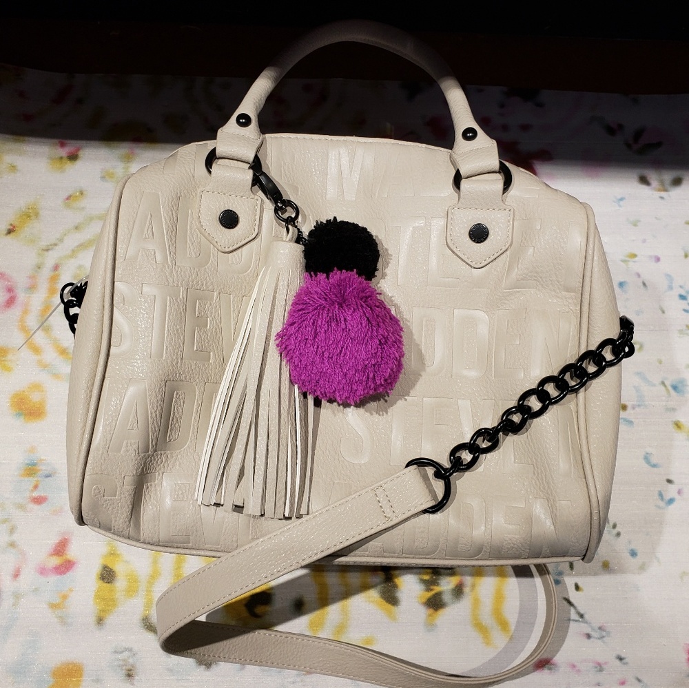 NWOT STEVE MADDEN Ivory Satchel Dome Crossbody
